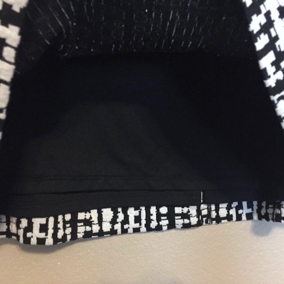 (NWT) Calvin Klein Women's Black/White Jacquard Pencil Skirt Plus Size 2X - Picture 3 of 9